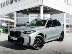 Grå Begagnad 2023 BMW X5 M Sport SUV | 1 229 000 kr