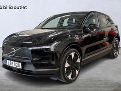 Svart Begagnad 2023 Volvo EX30 Single Motor Extended Range SUV | 379 900 kr (Marknadspris)