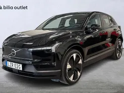 Svart Begagnad 2023 Volvo EX30 Single Motor Extended Range SUV | 379 900 kr (Marknadspris)