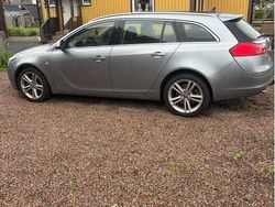 Grå Begagnad 2011 Opel Insignia Edition Kombi | 51 000 kr (Marknadspris)