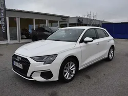 Vit (ibisvit) Begagnad 2021 Audi A3 Sportback Proline Halvkombi | 219 000 kr (Marknadspris)