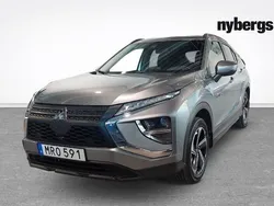 Grå Begagnad 2021 Mitsubishi Eclipse Cross SUV | 277 000 kr