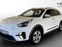 Vit (white) Begagnad 2022 Kia e-Niro Advance SUV | 249 900 kr (Bra pris)
