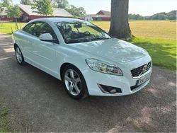 Vit Begagnad 2012 Volvo C70 Cab | 135 000 kr (Marknadspris)