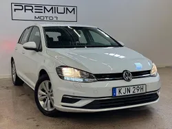 Vit Begagnad 2019 VW Golf VIII Halvkombi | 164 900 kr (Marknadspris)