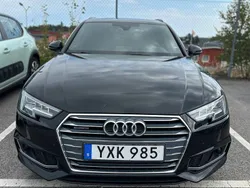Svart (brilliantsvart) Begagnad 2019 Audi A4 Advanced Kombi | 249 000 kr (Marknadspris)