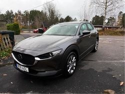 Grå Begagnad 2022 Mazda CX-30 SUV | 259 000 kr (Marknadspris)