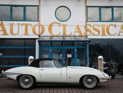Mörkröd Begagnad 1969 Jaguar E-Type Cab | 925 000 kr