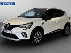 Flerfärgad Begagnad 2021 Renault Captur Intens SUV | 184 900 kr (Marknadspris)