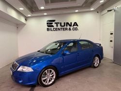 Blå Begagnad 2006 Skoda Octavia RS Halvkombi | 39 900 kr (Dyr)