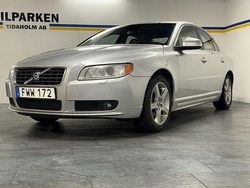 Grå Begagnad 2007 Volvo S80 Momentum Sedan | 39 900 kr (Marknadspris)
