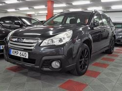 Mörkgrå Begagnad 2013 Subaru Outback Kombi | 94 500 kr (Marknadspris)