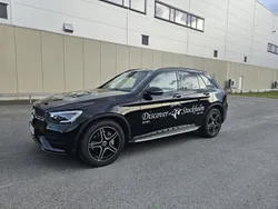 Svart Begagnad 2020 Mercedes GLC300 AMG line SUV | 369 000 kr