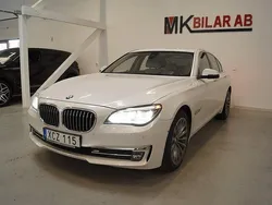 Vit Begagnad 2012 BMW 750 Sedan | 195 000 kr