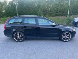 Svart Begagnad 2008 Volvo V50 Kinetic Kombi | 30 000 kr (Bra pris)