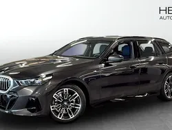 Grå (grey) Begagnad 2025 BMW 520 M Sport Kombi | 604 700 kr