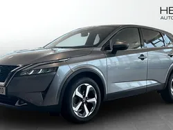 Grå (grey) Begagnad 2022 Nissan Qashqai Comfort SUV | 269 900 kr (Marknadspris)