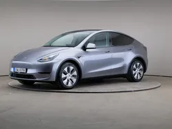 Grå Begagnad 2023 Tesla Model Y Long Range AWD SUV | 429 000 kr (Marknadspris)