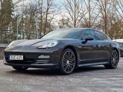 Svart Begagnad 2011 Porsche Panamera 4 Sedan | 229 400 kr (Marknadspris)