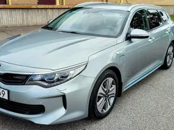 Grå Begagnad 2018 Kia Optima Hybrid Sedan | 159 000 kr (Bra pris)