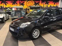 Svart Begagnad 2010 Renault Clio R.S. Halvkombi | 33 800 kr (Marknadspris)