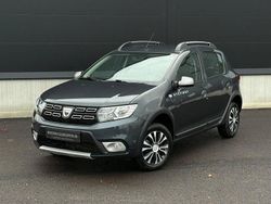 Mörkgrå Begagnad 2018 Dacia Sandero Stepway Kombi | 99 800 kr (Marknadspris)