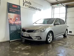 Silver Begagnad 2010 Kia Ceed Halvkombi | 37 000 kr (Marknadspris)