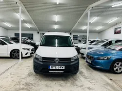 Vit Begagnad 2020 VW Caddy Minibuss | 149 900 kr (Dyr)