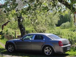 Grå Begagnad 2006 Chrysler 300C Sedan | 54 000 kr (Superpris)