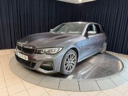 Grå metallic Begagnad 2022 BMW 330 Shadowline Kombi | 339 800 kr (Dyr)