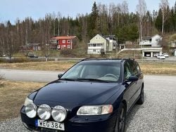 Begagnad 2005 Volvo V70 Kombi | 37 000 kr (Lite dyr)