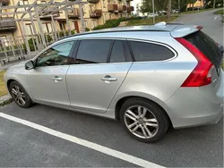 Silver Begagnad 2015 Volvo V60 Momentum Kombi | 150 000 kr (Marknadspris)