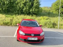 Röd Begagnad 2011 VW Golf VI Kombi | 55 000 kr (Bra pris)