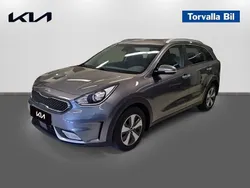 Grå Begagnad 2017 Kia Niro Advance SUV | 169 900 kr (Marknadspris)