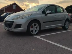 Grå Begagnad 2010 Peugeot 207 Halvkombi | 29 500 kr (Marknadspris)