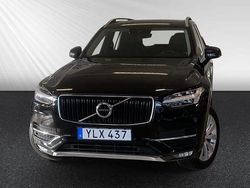 Svart Begagnad 2018 Volvo XC90 Momentum SUV | 329 900 kr