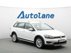 Vit Begagnad 2019 VW Golf Alltrack Kombi | 229 900 kr (Marknadspris)