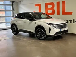 Vit (vit okenite) Begagnad 2025 Peugeot 3008 GT SUV | 379 900 kr
