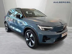 Blå Begagnad 2024 Volvo XC40 Core SUV | 469 500 kr
