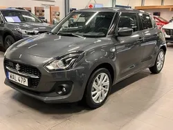 Grå Begagnad 2023 Suzuki Swift Halvkombi | 199 900 kr (Lite dyr)