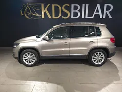 Ljusgrå (grå) Begagnad 2012 VW Tiguan Sportline SUV | 99 500 kr (Marknadspris)