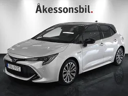Silver Begagnad 2020 Toyota Corolla Hybrid Kombi | 239 000 kr (Lite dyr)