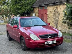 Röd Begagnad 2001 Citroën Xsara Kombi | 10 000 kr