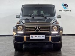 Grå Begagnad 2015 Mercedes G500 SUV | 719 000 kr