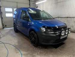 Blå Begagnad 2018 VW Caddy Minibuss | 95 000 kr (Marknadspris)