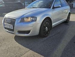 Silver Begagnad 2005 Audi A3 Sportback Attraction Halvkombi | 39 000 kr (Bra pris)