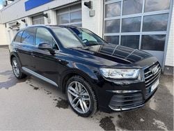 Svart Begagnad 2016 Audi Q7 S-Line SUV | 274 900 kr (Marknadspris)