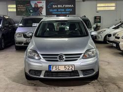 Silver Begagnad 2007 VW Golf Plus Cross Trendline Minibuss | 29 900 kr (Marknadspris)