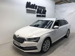 Vit Begagnad 2021 Skoda Superb Kombi | 259 900 kr (Lite dyr)