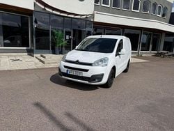 Vit Begagnad 2016 Citroën Berlingo Minibuss | 99 900 kr (Lite dyr)